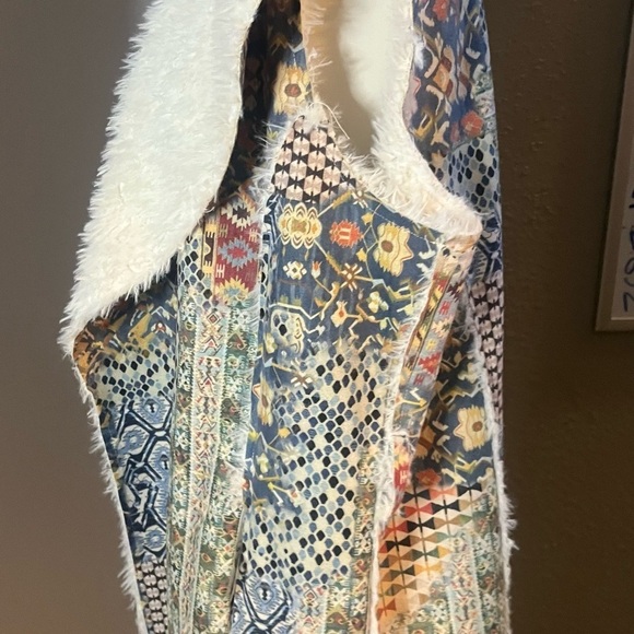 Boho suede patchwork reversible coat vest duster by Paparazzi Biz Sherpa lining - Picture 10 of 16